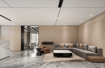 如何通過靈活布局提升辦公室空間的多功能性