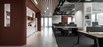 辦公室裝修中的“風(fēng)水布局”技巧：打造和諧聚