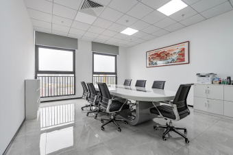 辦公室裝修中的“風水布局”技巧：打造和諧聚