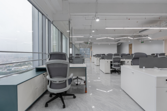 辦公室裝修中的＂靈活空間＂設(shè)計：適應(yīng)未來辦
